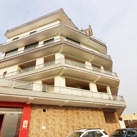 סוניפאט Oyo Hotel Inn Way מראה חיצוני תמונה