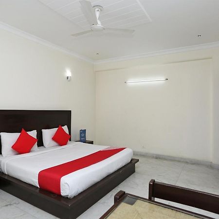 סוניפאט Oyo Hotel Inn Way מראה חיצוני תמונה