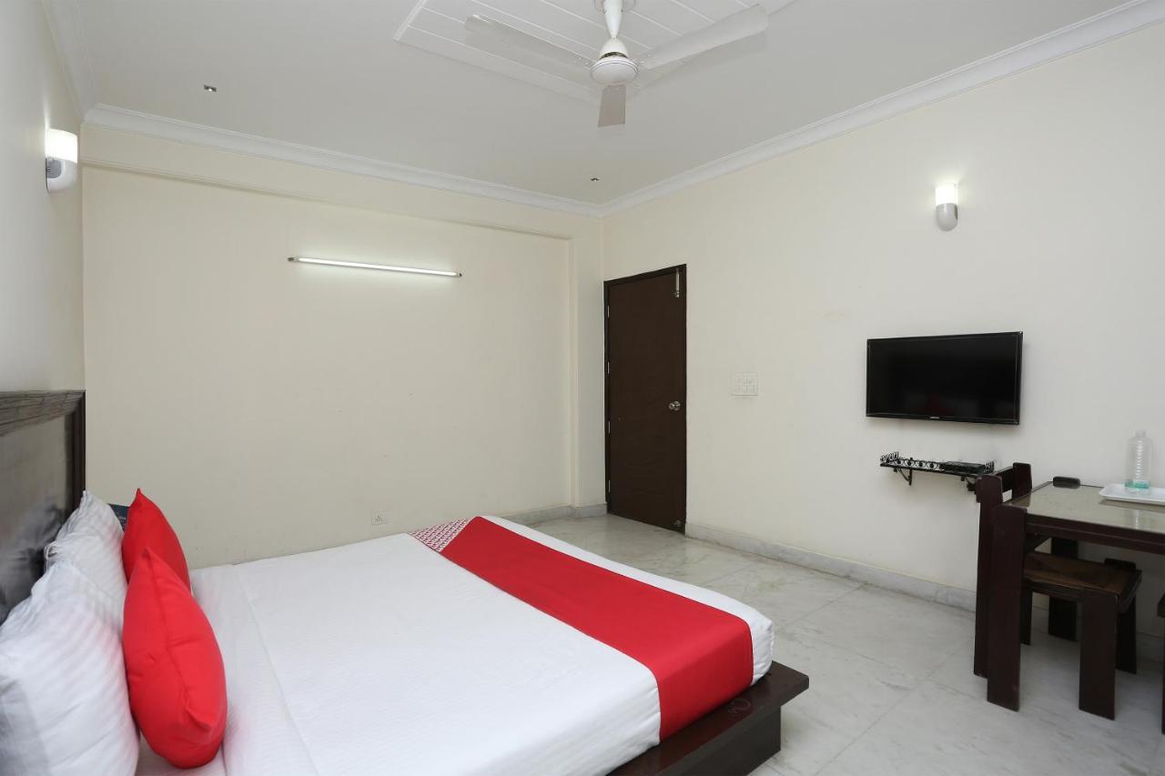 סוניפאט Oyo Hotel Inn Way מראה חיצוני תמונה