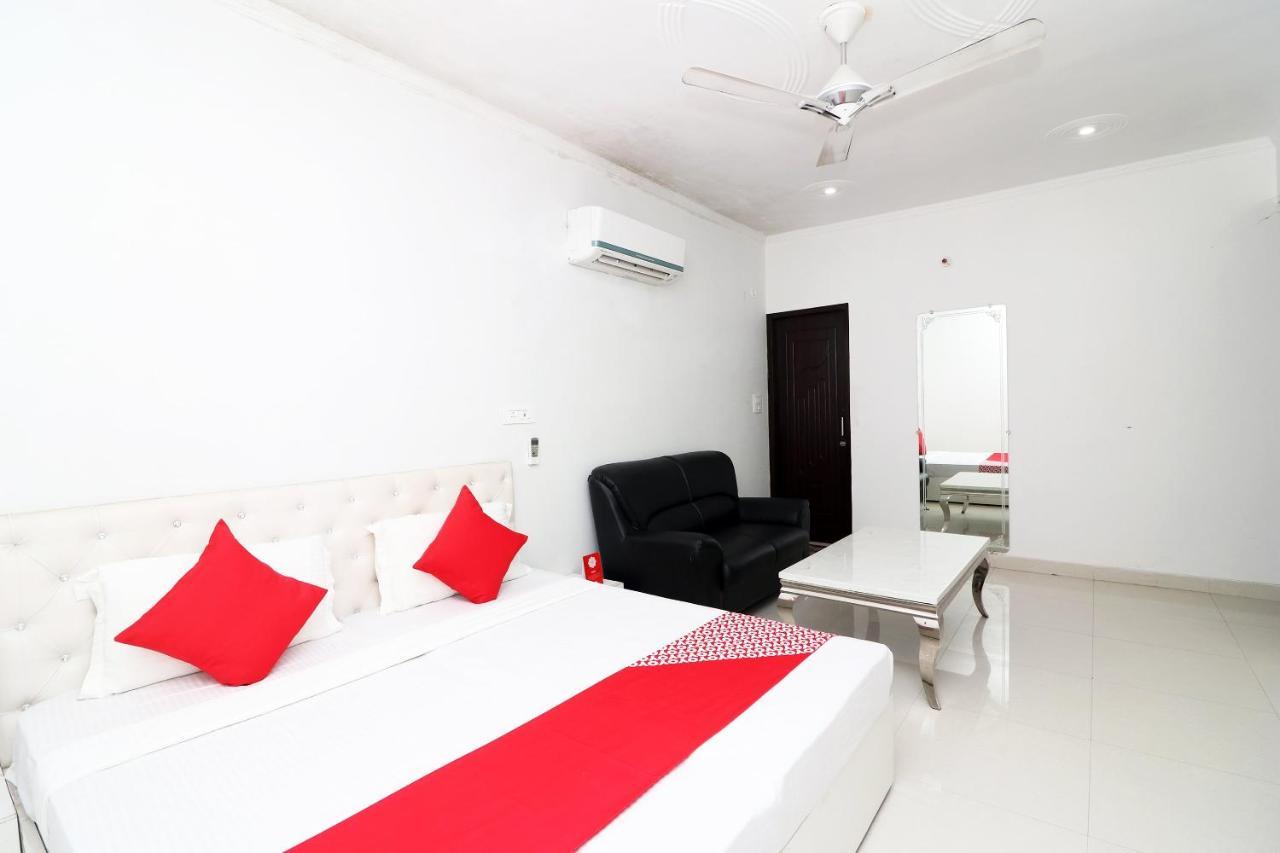 סוניפאט Oyo Hotel Inn Way מראה חיצוני תמונה